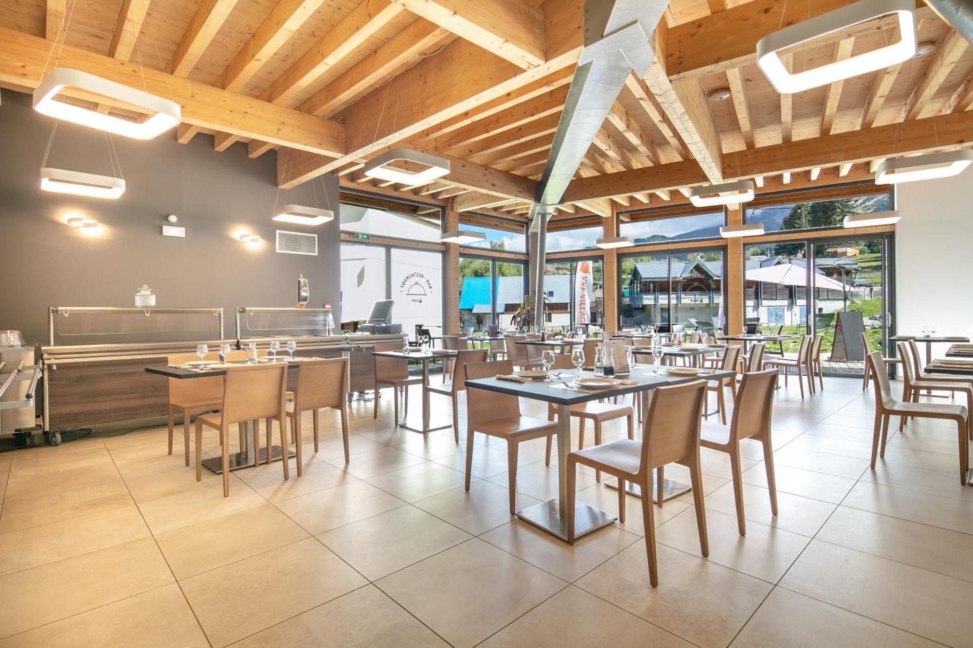 Vvf Les 7 Laux Massif De Belledonne Hotel พราพูเตล ภายนอก รูปภาพ